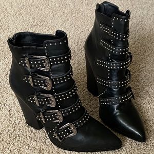 Steve Madden Comet Black Leather Strappy Boots